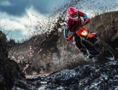 开云体育-足球宇宙的梅西走廊，内马尔的巴西与日本队的精密进攻密码