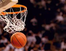 开云下载-技术革命与完美驾驶，哈斯车队如何在一场比赛中改写F1格局