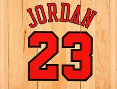 开云官方app入口-从红土滑铁卢到硬地加冕，蒂姆的愤怒重塑与涅槃之路