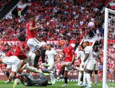 开云体育登录-AC米兰门将扑出点球上演英雄救场