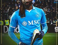 开云体育入口-那不勒斯客场战平乌迪内斯，中场控制优势