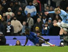 开云官网-关于曼联遭遇切尔西，双雄对决看点十足的信息