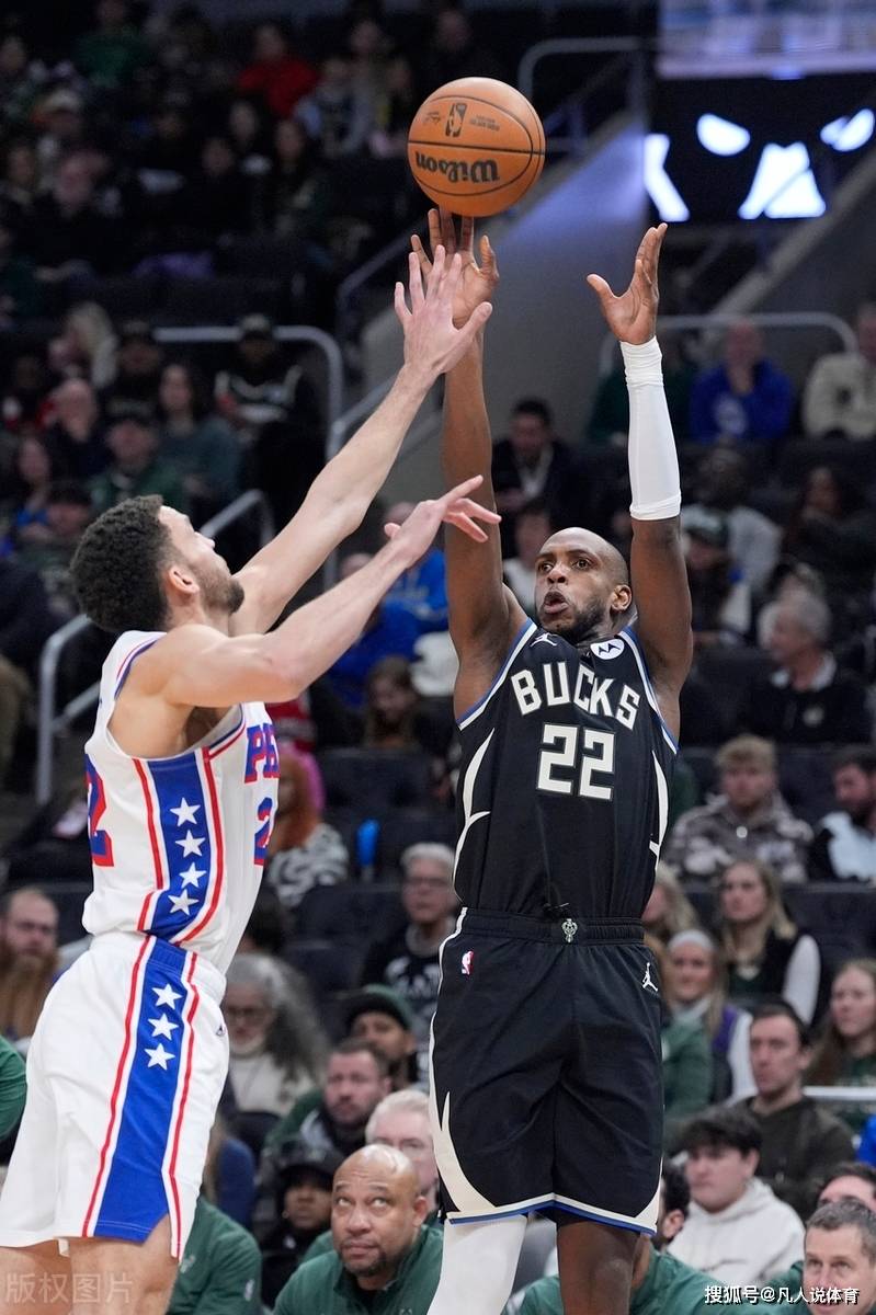 开云体育中国-NBA巨星连续砍下两双数据，表现抢眼