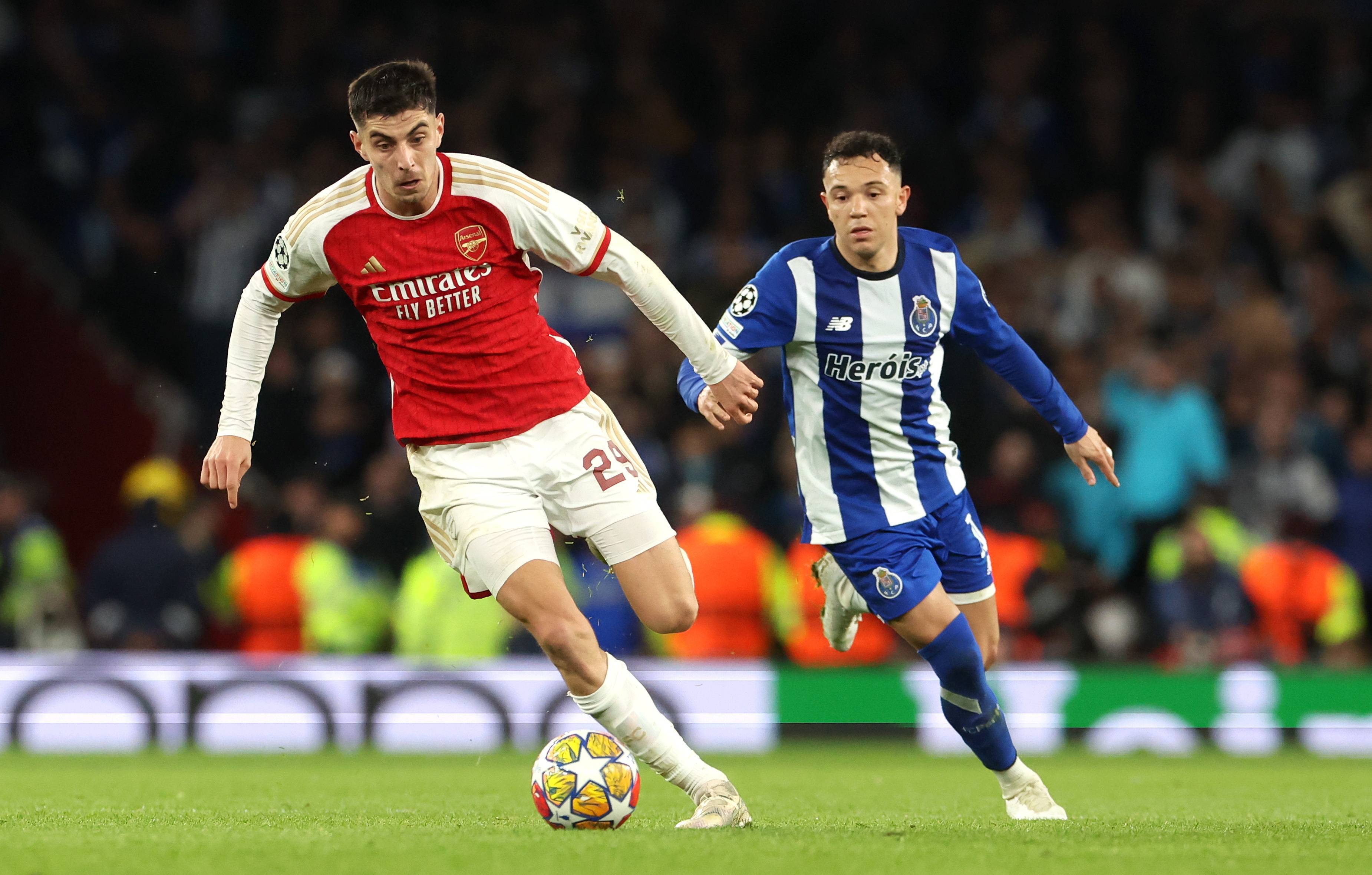 开云体育中国-莱切斯特城客场不败，保持领先优势