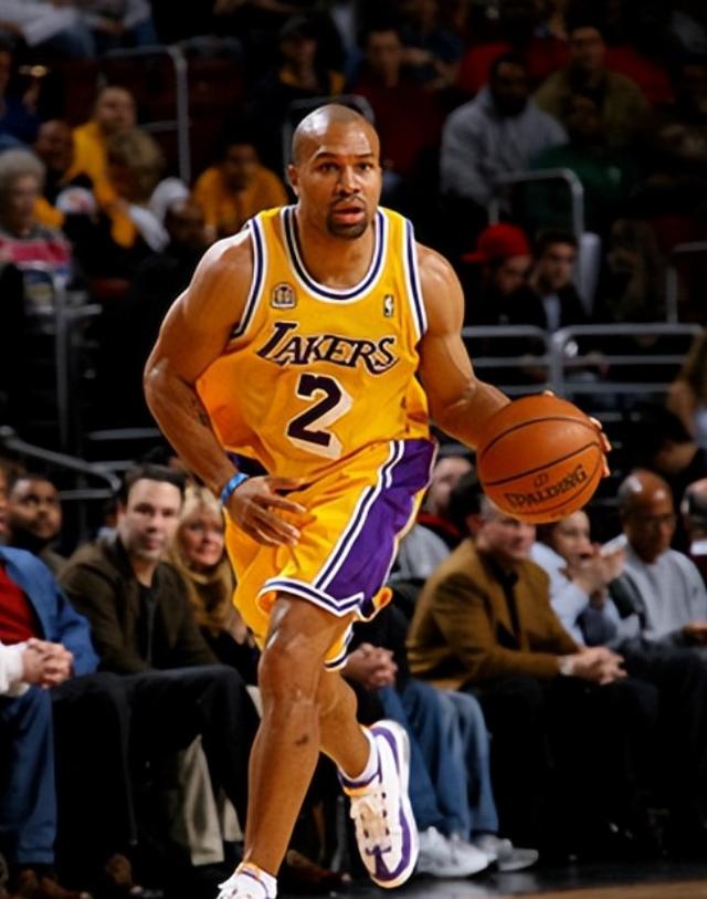 开云体育app-关于NBA球员私生活近期曝光,是否影响比赛表现?的信息