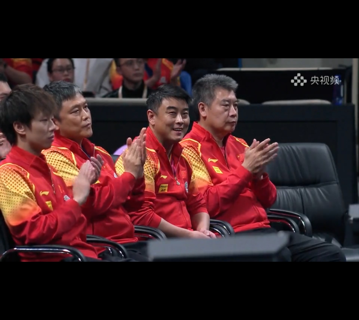 开云体育官方网站-主教练调整阵容，调动球队斗志