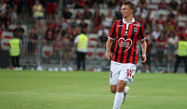 开云体育app-摩纳哥客场战胜尼姆，继续保持不败记录