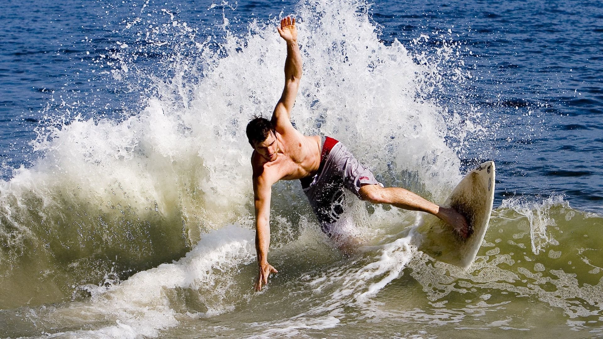 开云官方app入口-孤胆英雄，苏亚雷斯抢七之夜如何以一人之力逆天改命